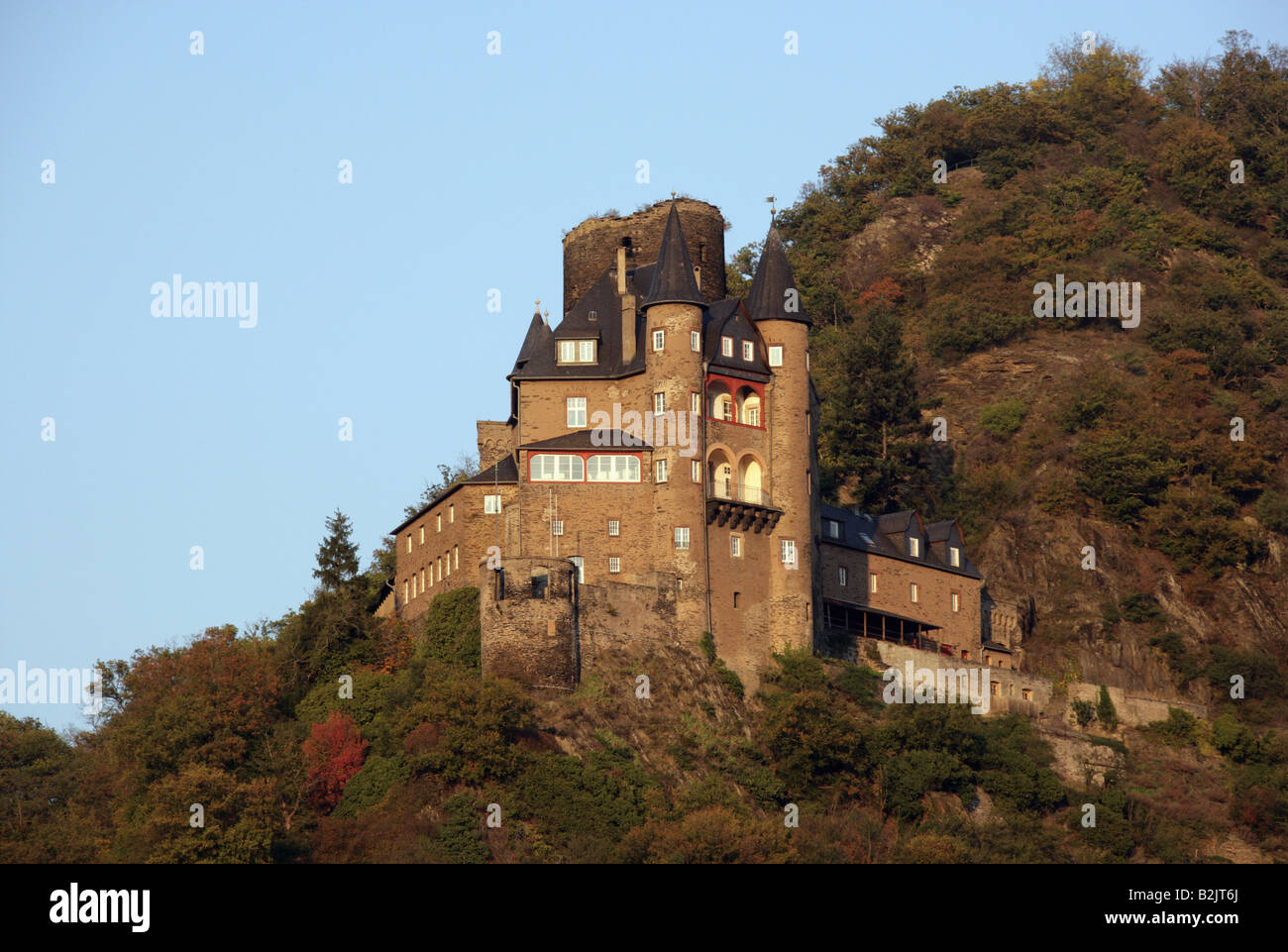 1371-by-count-wilhelm-ii-of-katzenelnbogen-hi-res-stock-photography-and