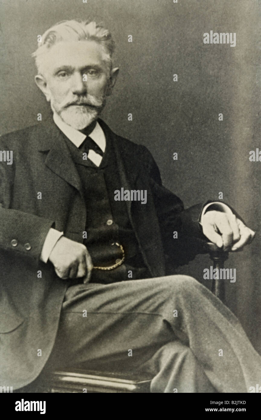 Bebel, August, 22.2.1840 - 13.8.1913, German politician (SPD), half length, circa 1900, , Stock Photo