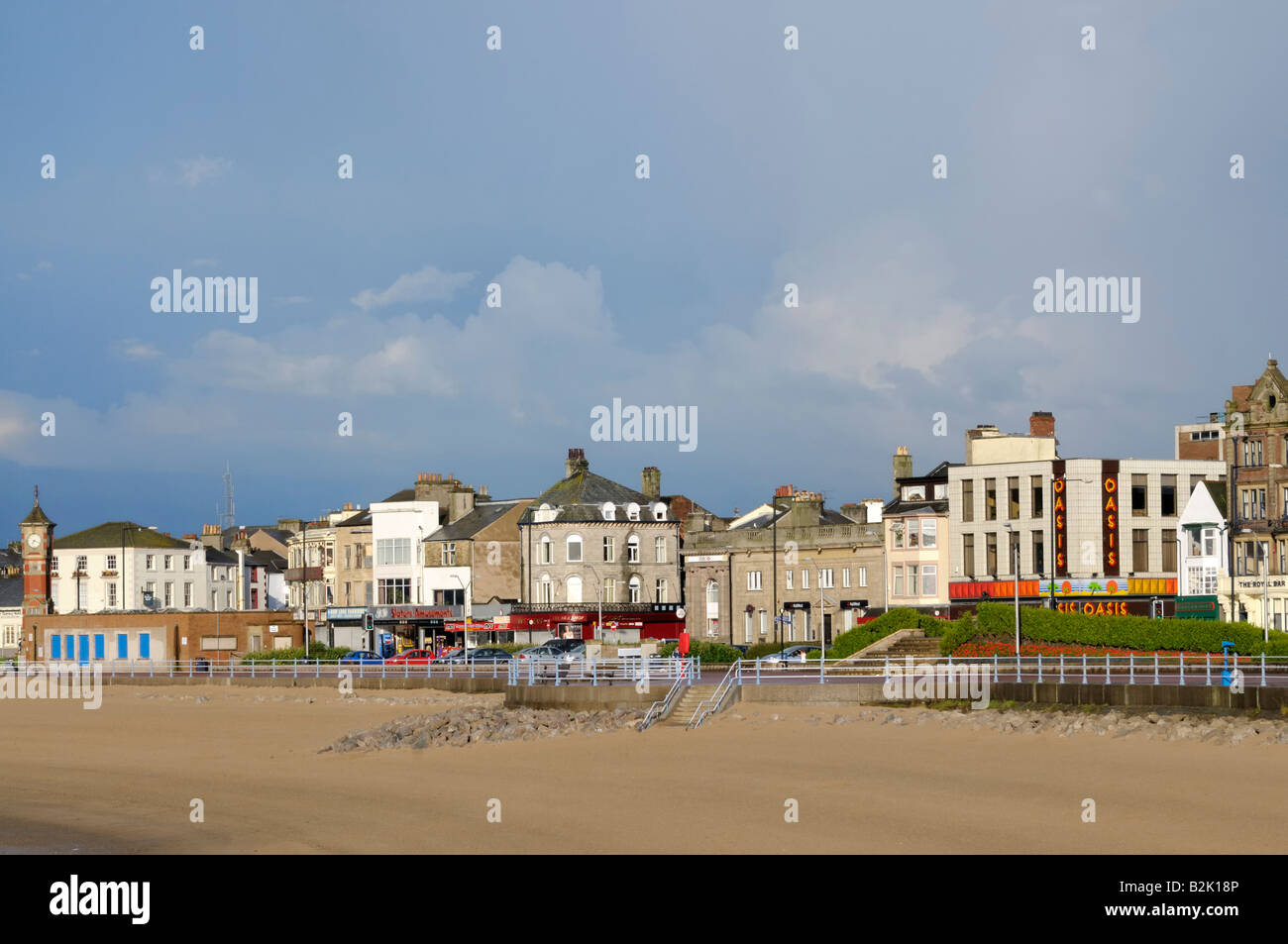 Morecambe seafront hires stock photography and images Alamy