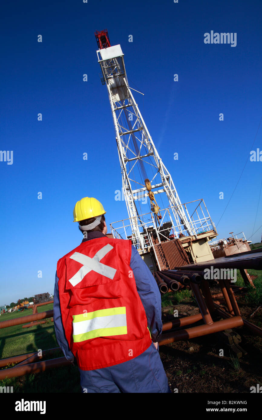 Canada economy oil hi-res stock photography and images - Alamy