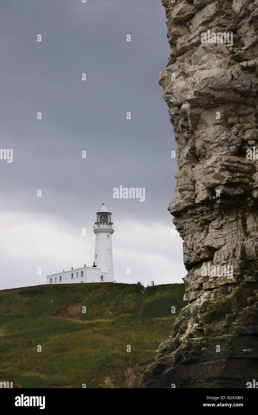 flamborough-head-lighthouse-stock-photo-alamy