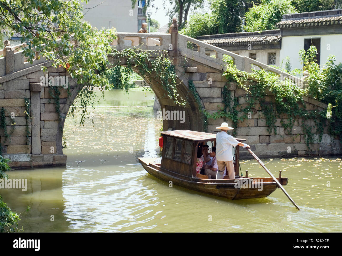 China, Suzhou, Traditional Boat Ride At Tiger Hill Stock Photo - Alamy