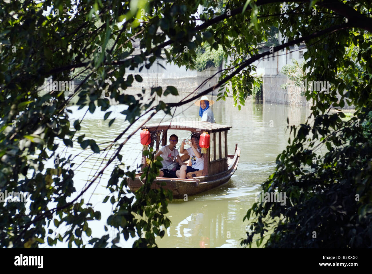 China, Suzhou, Traditional Boat Ride At Tiger Hill Stock Photo - Alamy