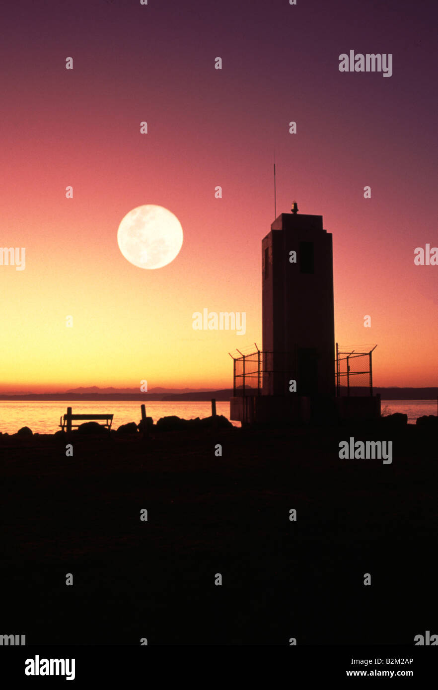 Brown's Point Lighthouse Washington marine view Drive Puget