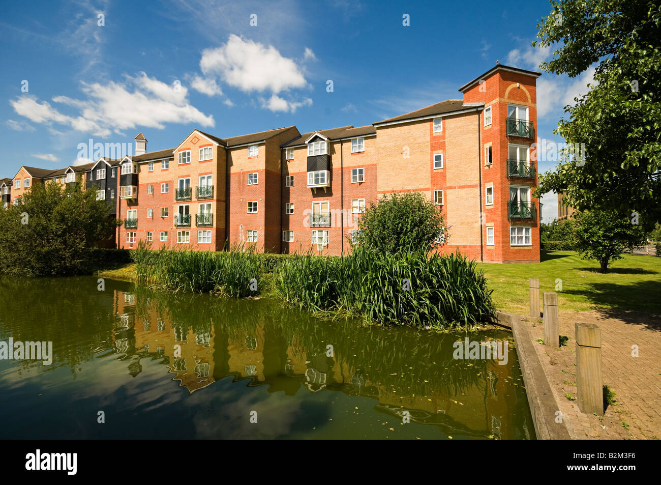 Enfield island village hires stock photography and images Alamy