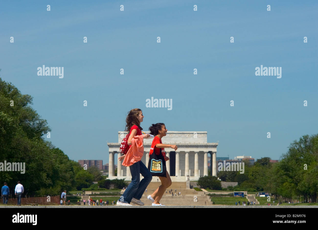 Two teenage girls in front of the Lincoln Memorial in Washington D C Stock Photo