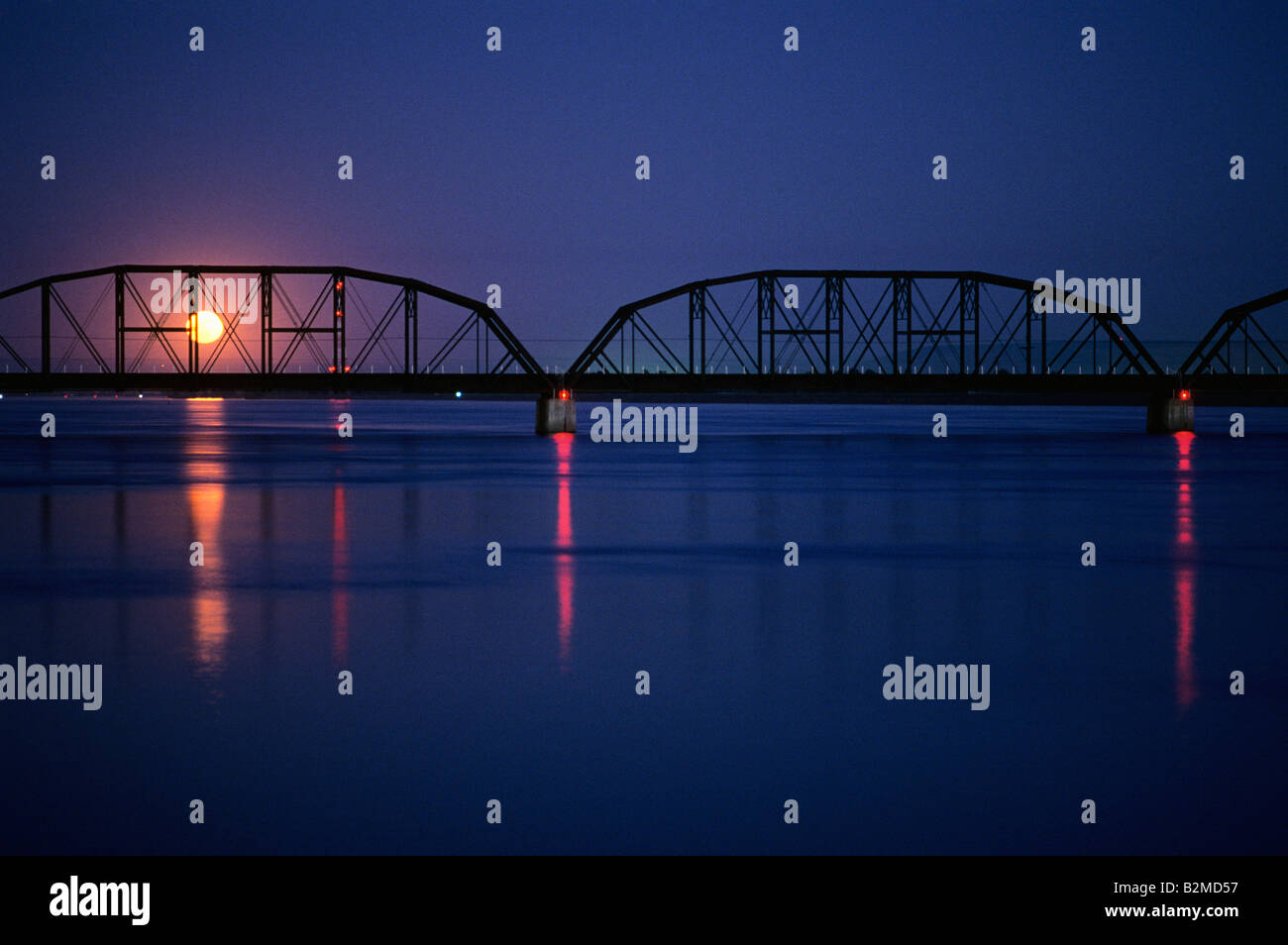 Trestle bridge train tracks hi-res stock photography and images - Alamy