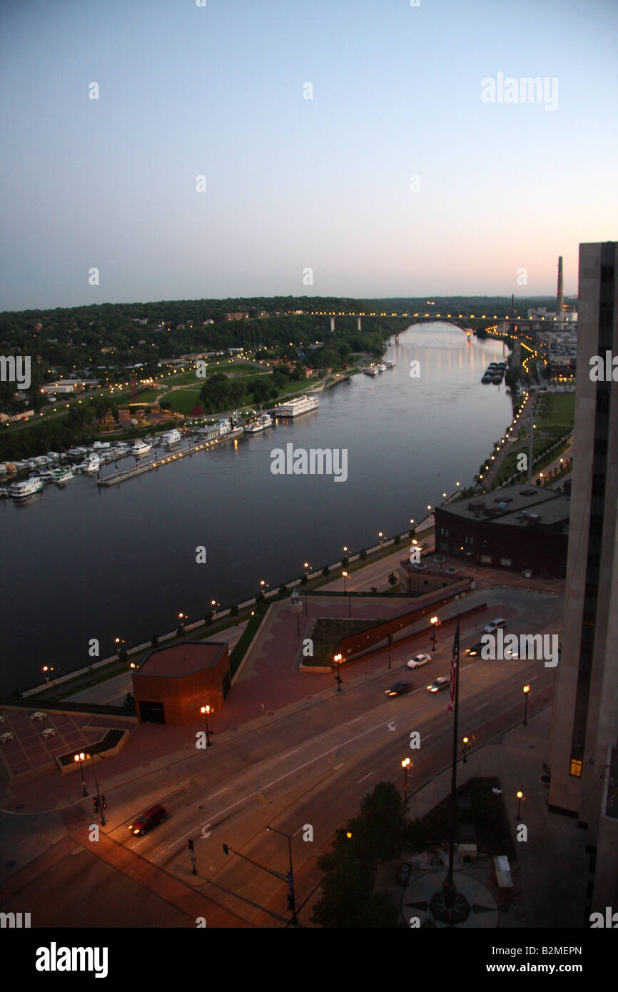 Mississippi River from downtown St. Paul Stock Photo - Alamy