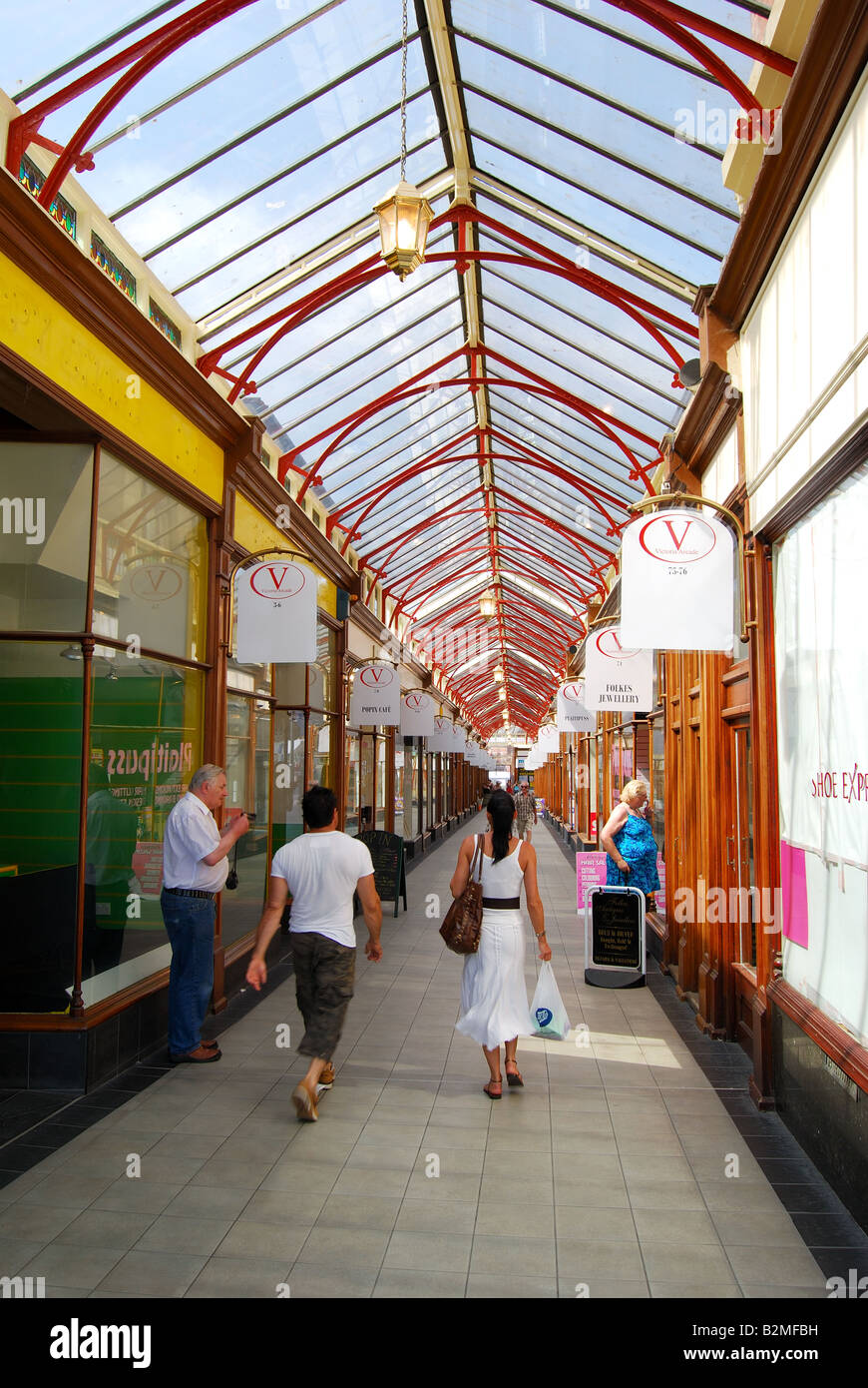 Great yarmouth shopping hi-res stock photography and images - Alamy