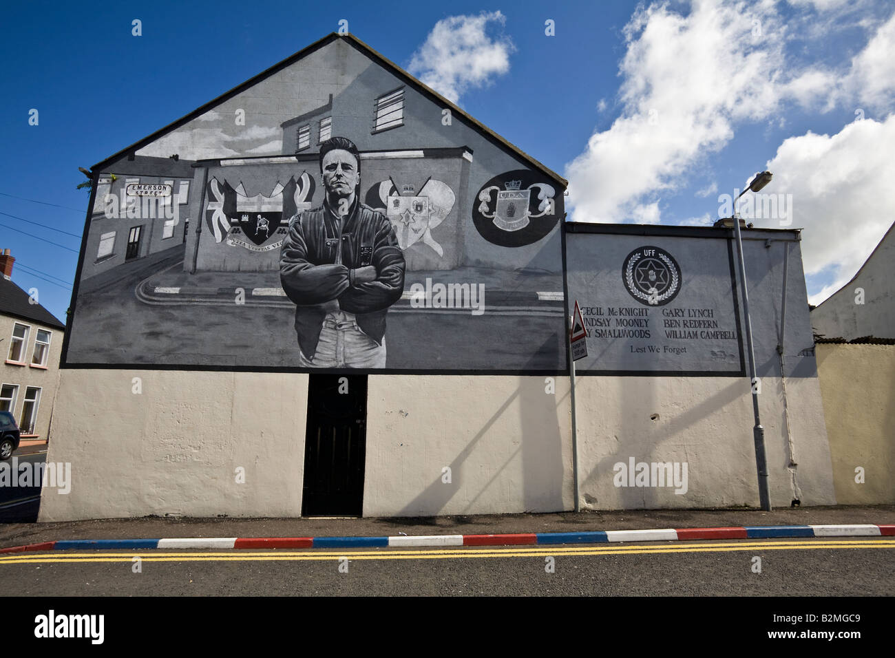 Unionist mural of Cecil McKnight of the UDP, on Emerson Street, off Bond's Street, Waterside, Londonderry, Northern Ireland. Stock Photo