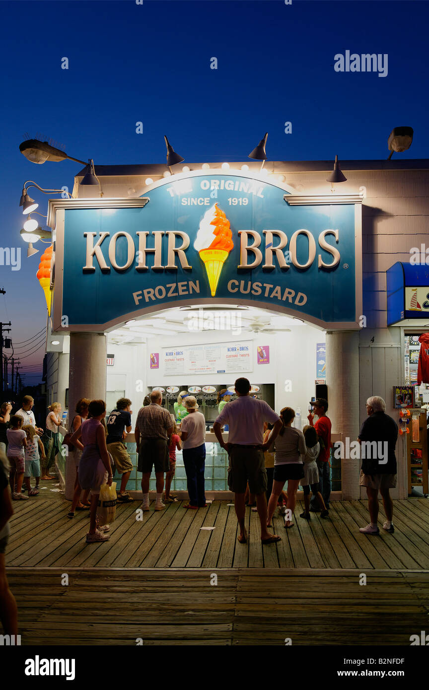 Ice cream stand at the boardwalk Ocean City New Jersey USA Stock Photo