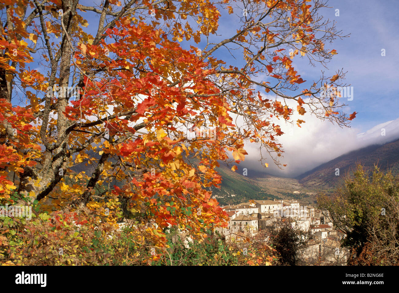 civitella alfedena village, abruzzo national park, Italy Stock Photo ...