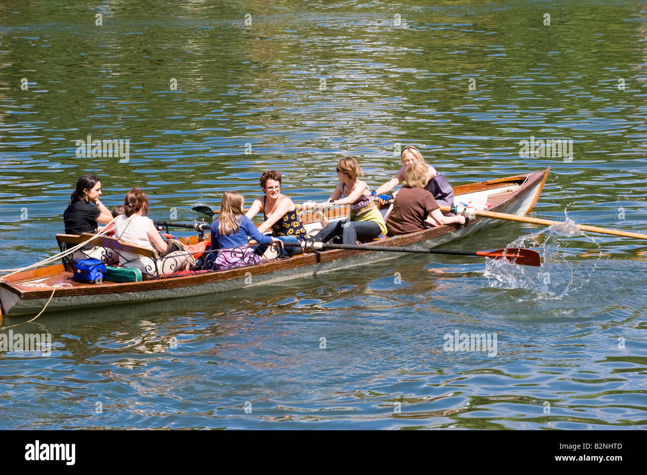 London river row boat hi res stock photography and images Page 2