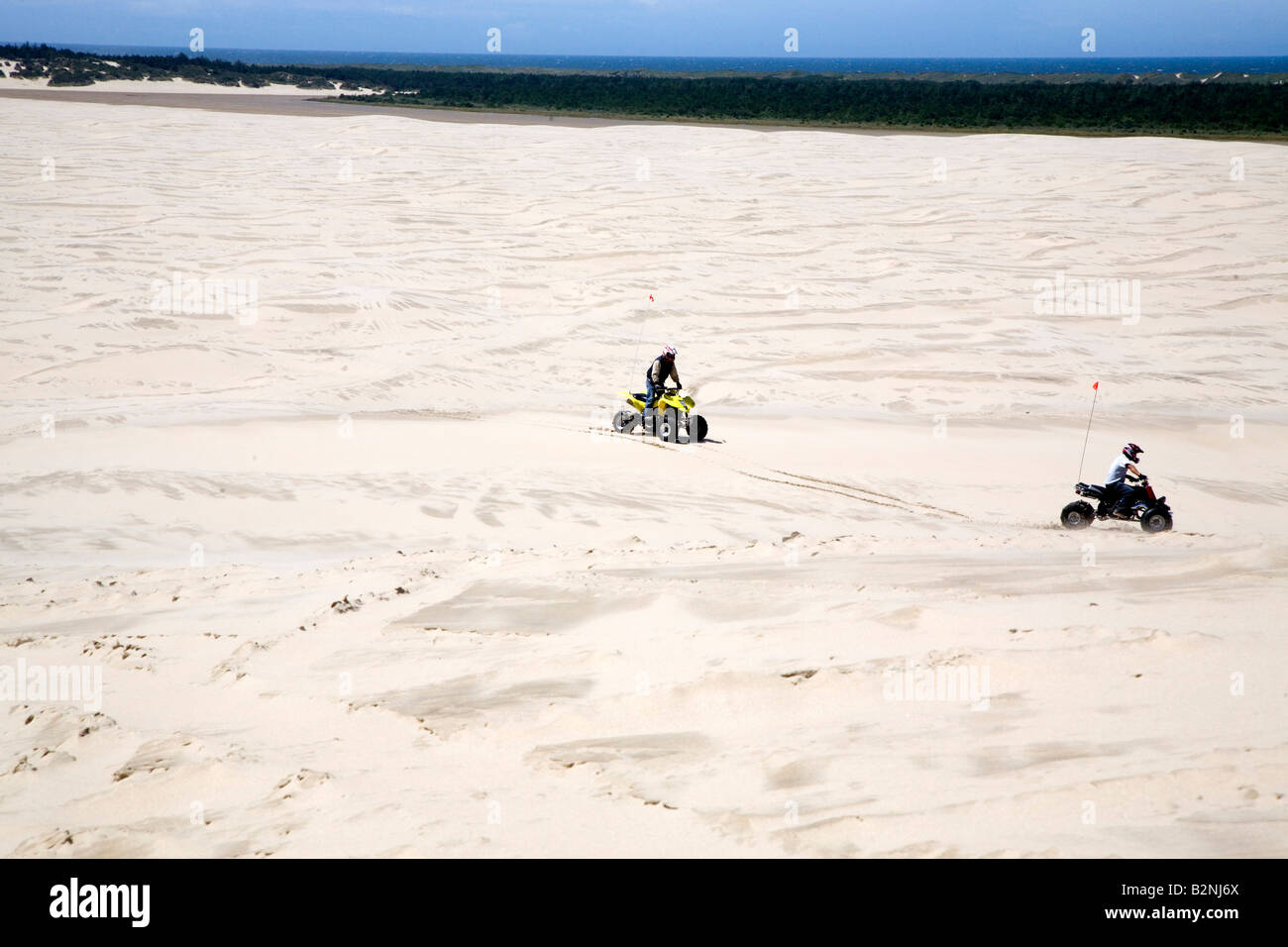 Oregon dune buggy hires stock photography and images Alamy