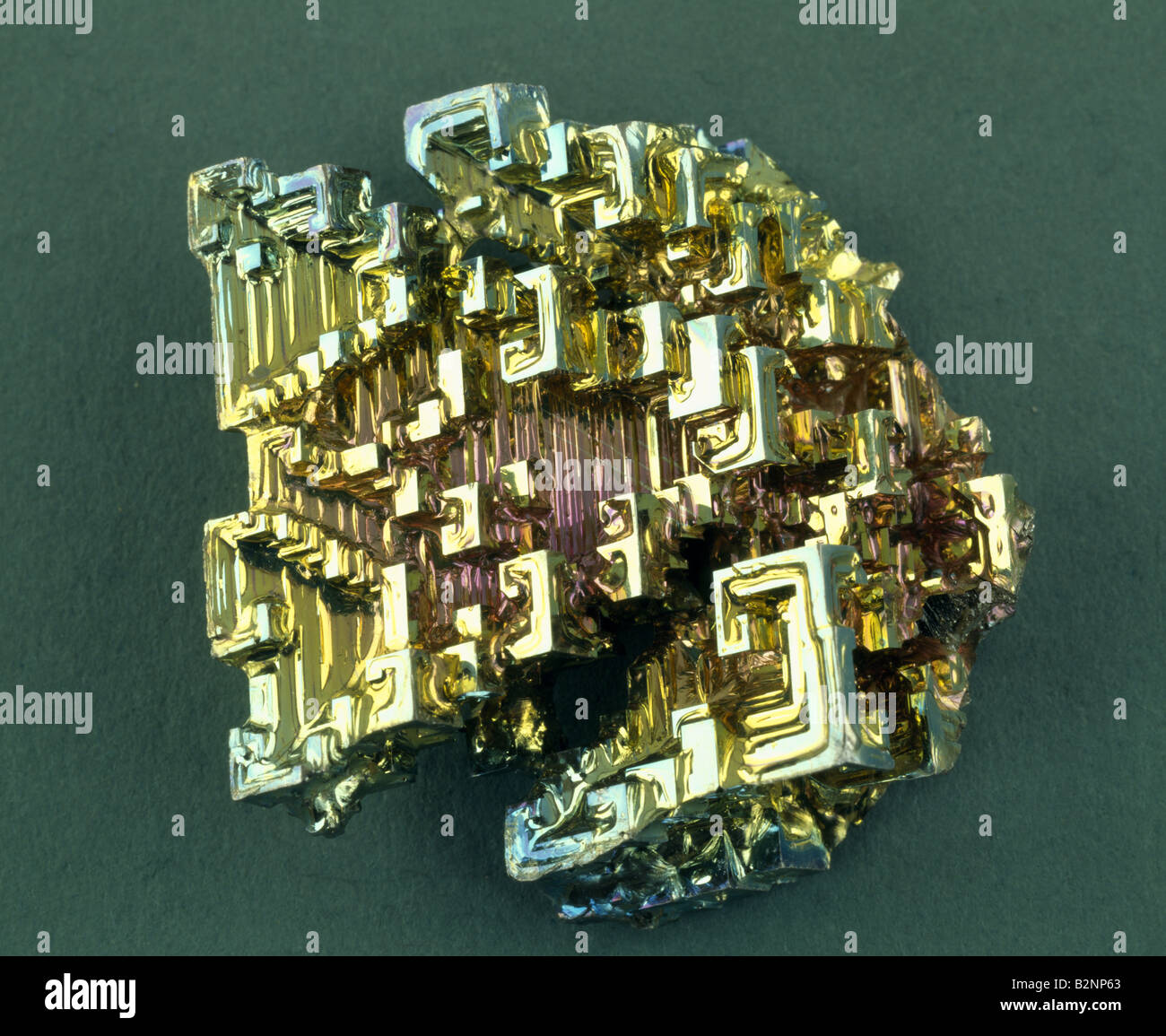 BISMUTH SYNTHETIC ELEMENT Stock Photo Alamy