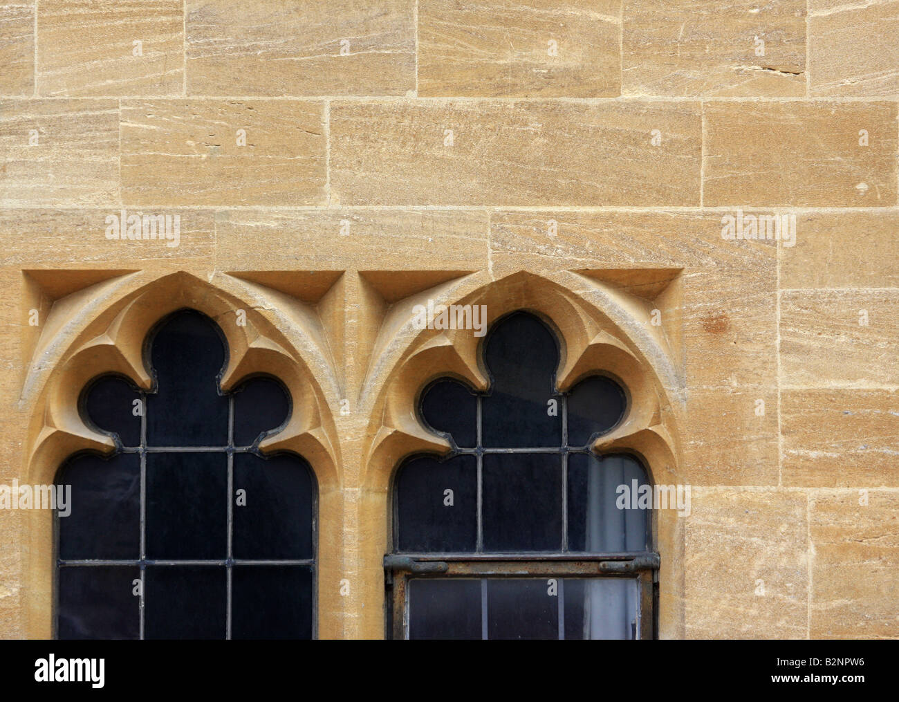 Details of gothic style windows and stonework of Mansfield College, Oxford, Oxfordshire, England, UK Stock Photo