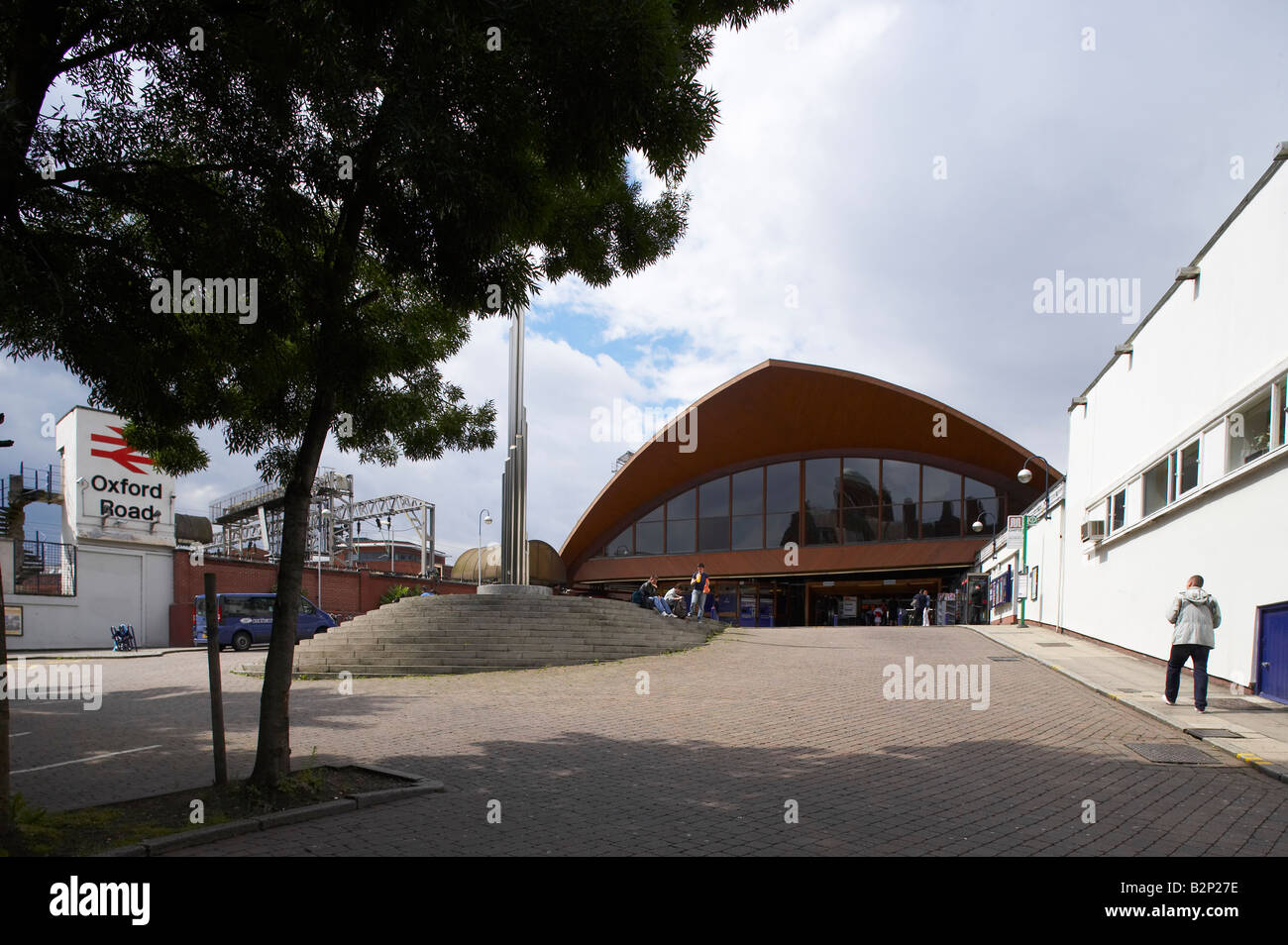 Oxford Road railway station in Manchester UK Stock Photo Alamy