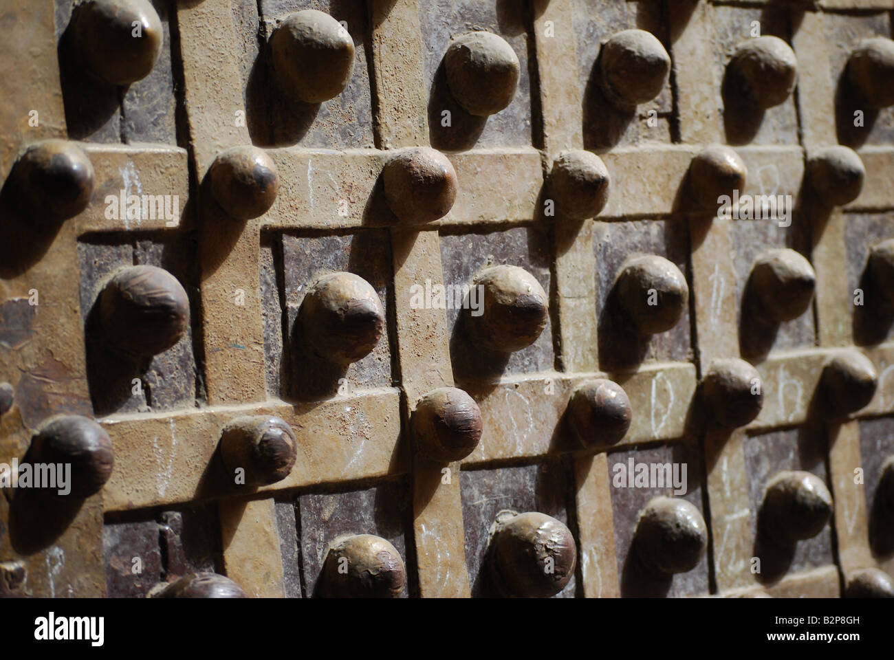 Antique indian door hi-res stock photography and images - Alamy