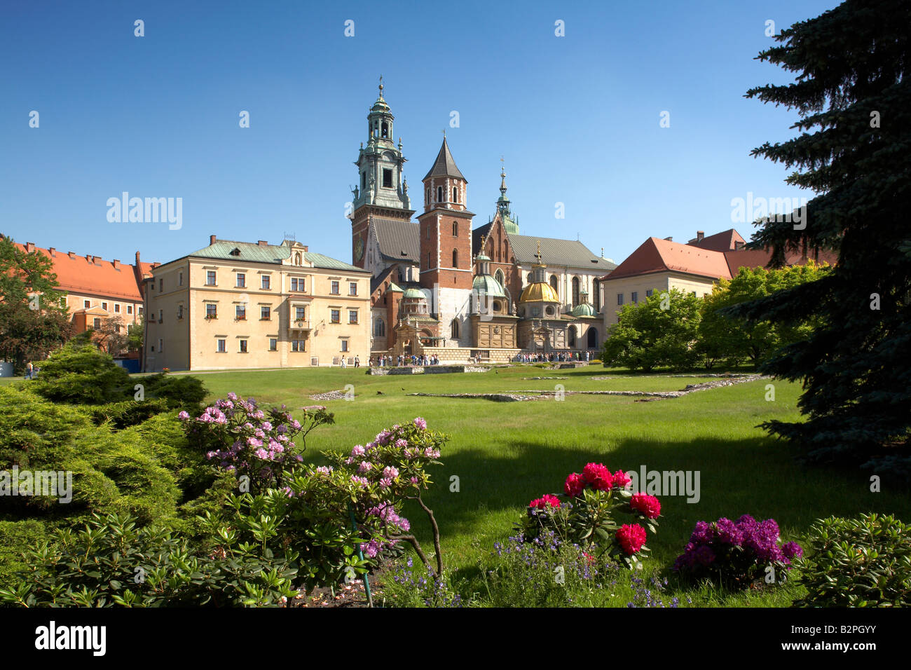 Poland Krakow Royal Wawel Cathedral and gardens Stock Photo
