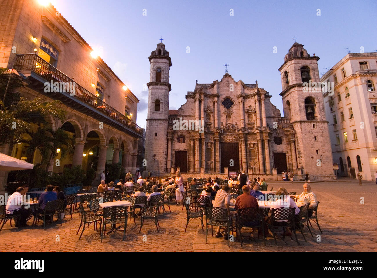 Cafe in front of Havana s cathedral Catedral De San Cristobal De La Habana La Habana Vieja Cuba Stock Photo