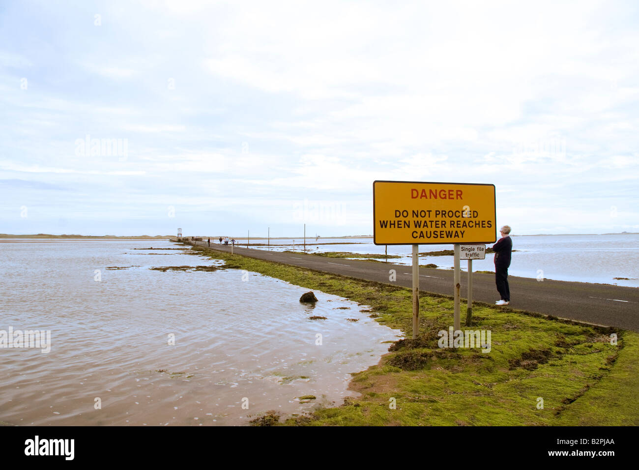 Lindisfarne Causeway Stock Photo Alamy