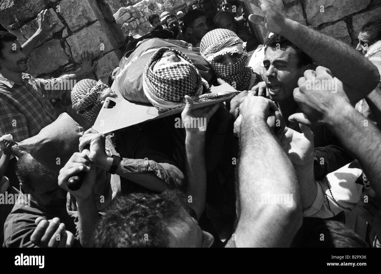 Palestine funeral hi-res stock photography and images - Alamy