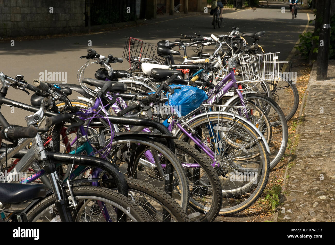 Bike rack, uk High Resolution Stock Photography and Images - Alamy
