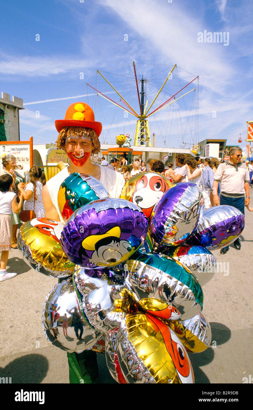 balloon seller blackpool Stock Photo Alamy