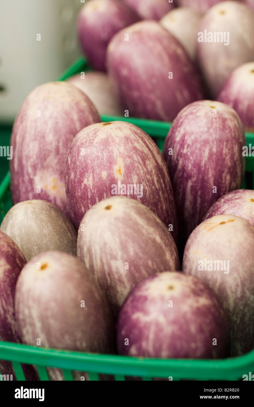 Eggplants at the Collingswood farmer s market in New Jersey USA Stock Photo