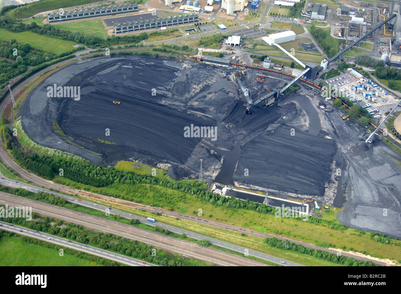 Aerial view Didcot Power Station coal reserves Stock Photo - Alamy