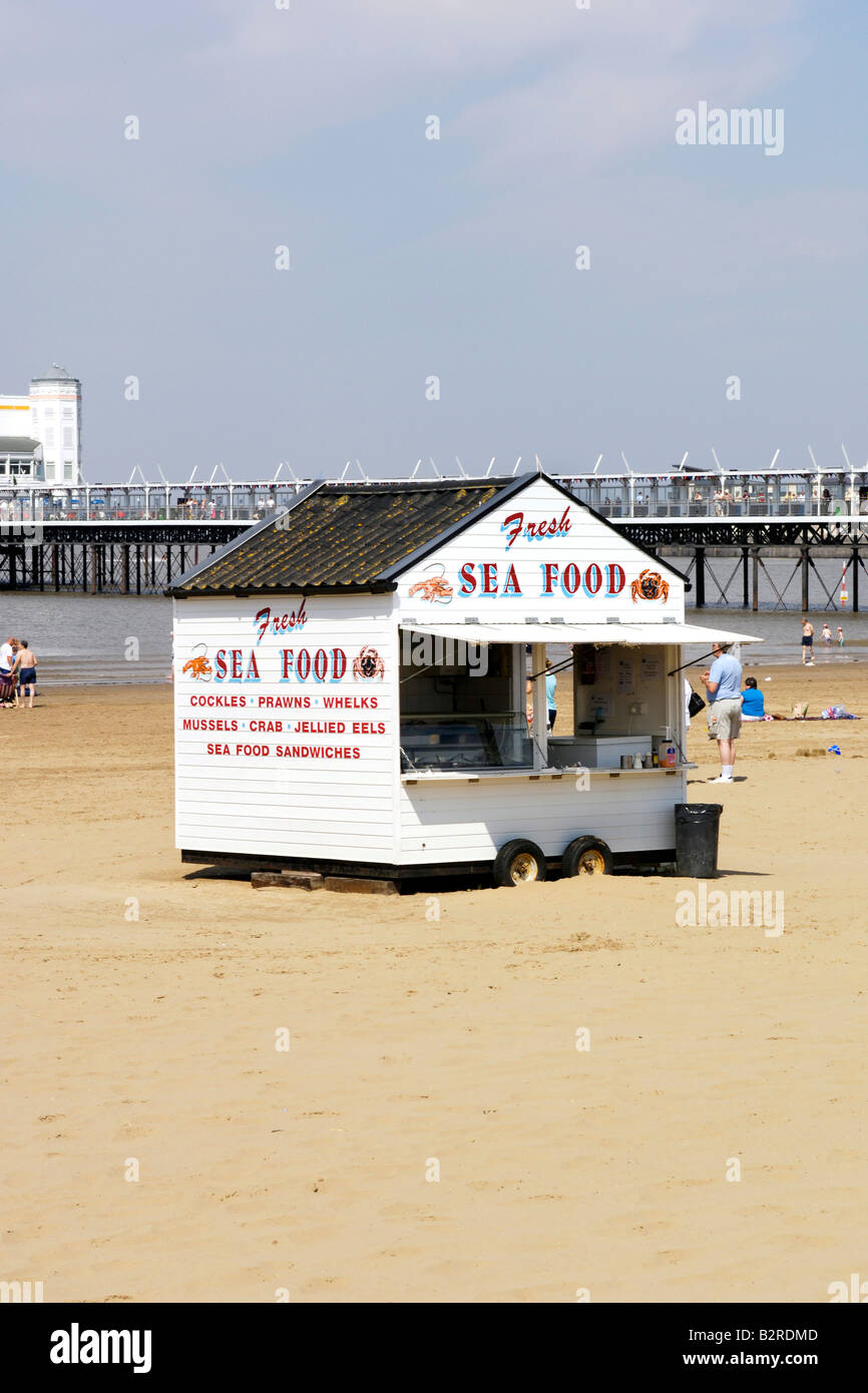 Sea Food shack on the beach at Weston Super Mare Stock Photo