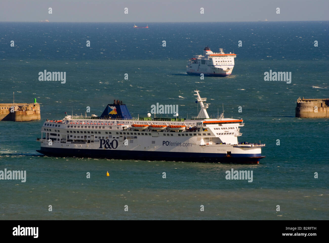 Europe UK england kent dover ferry port Stock Photo