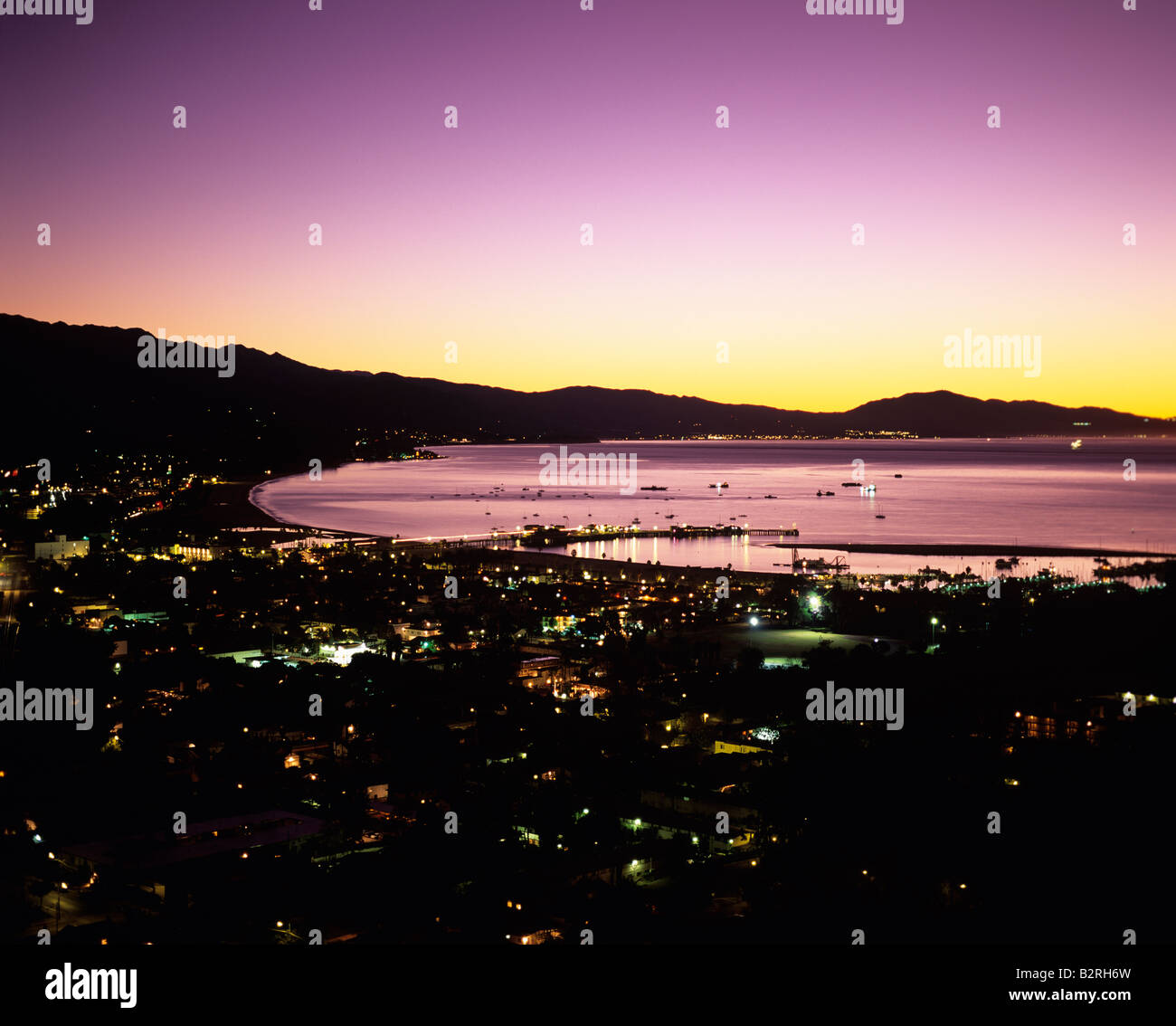 Stearns wharf at sunrise hi-res stock photography and images - Alamy