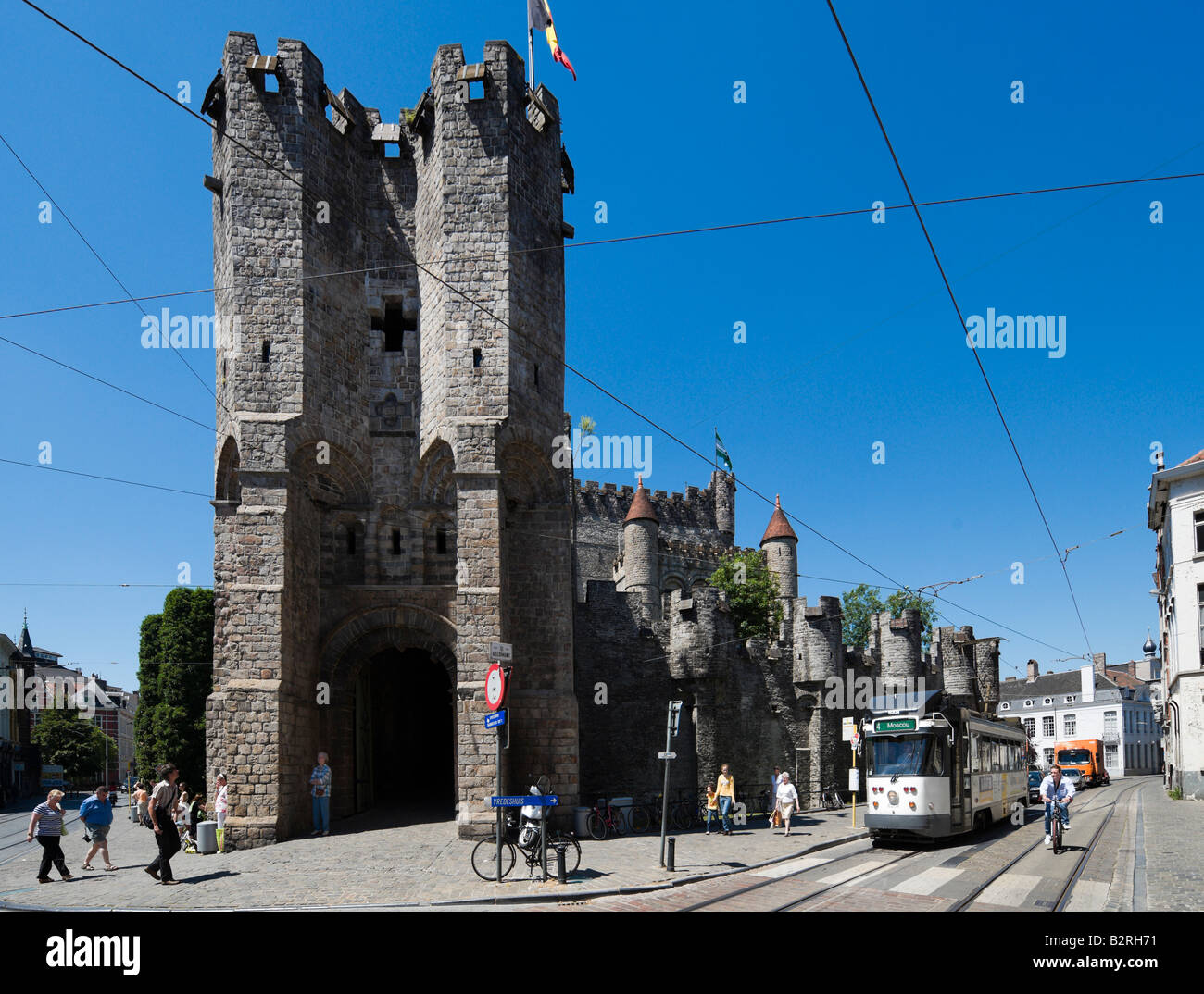 Entrance to Het Gravensteen castle from Geldmunt, Ghent, Belgium Stock Photo