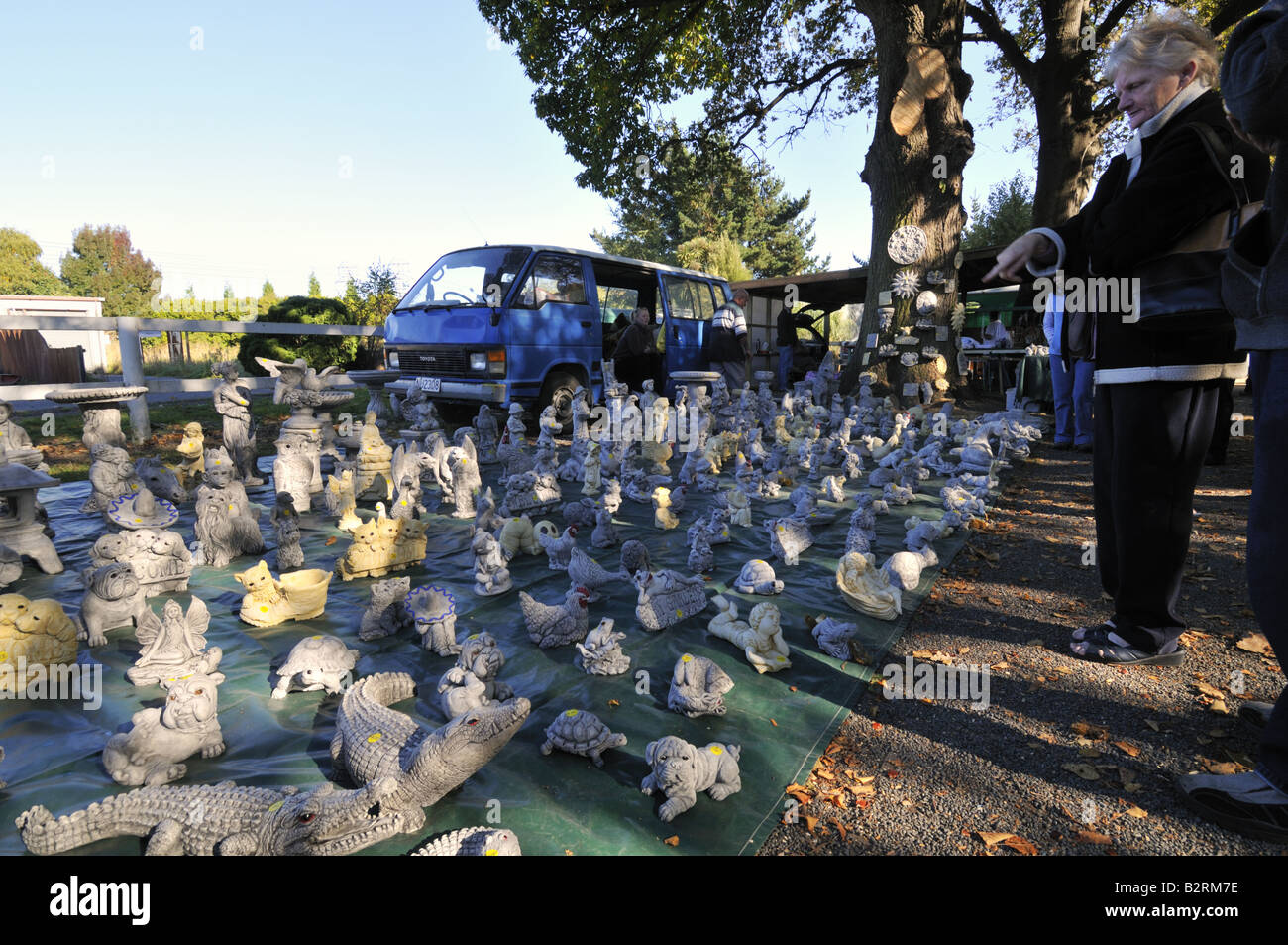 New zealand garden sculpture hires stock photography and images Alamy