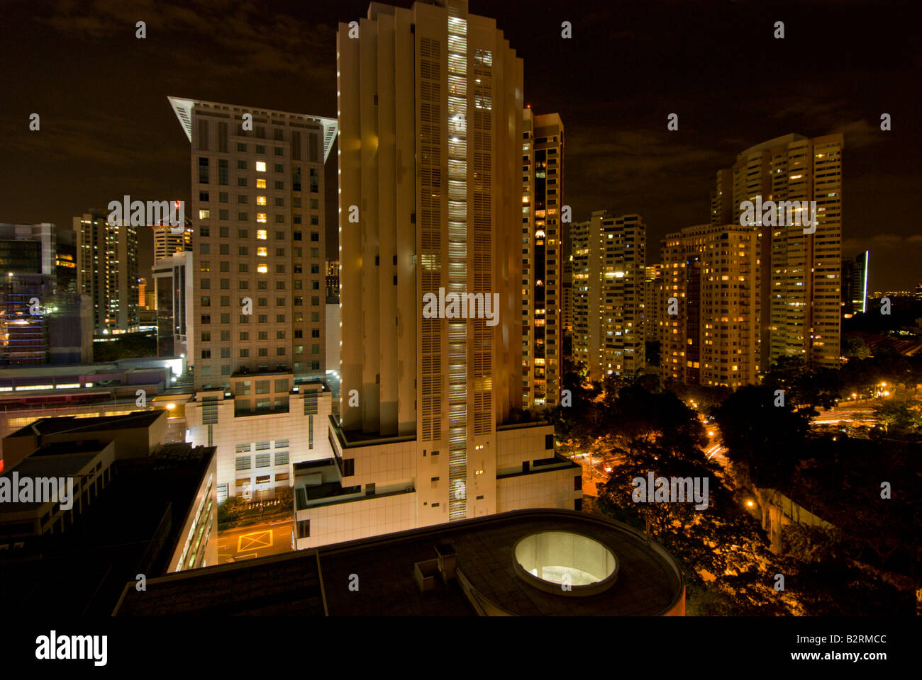 High rise apartments singapore hi-res stock photography and images - Alamy