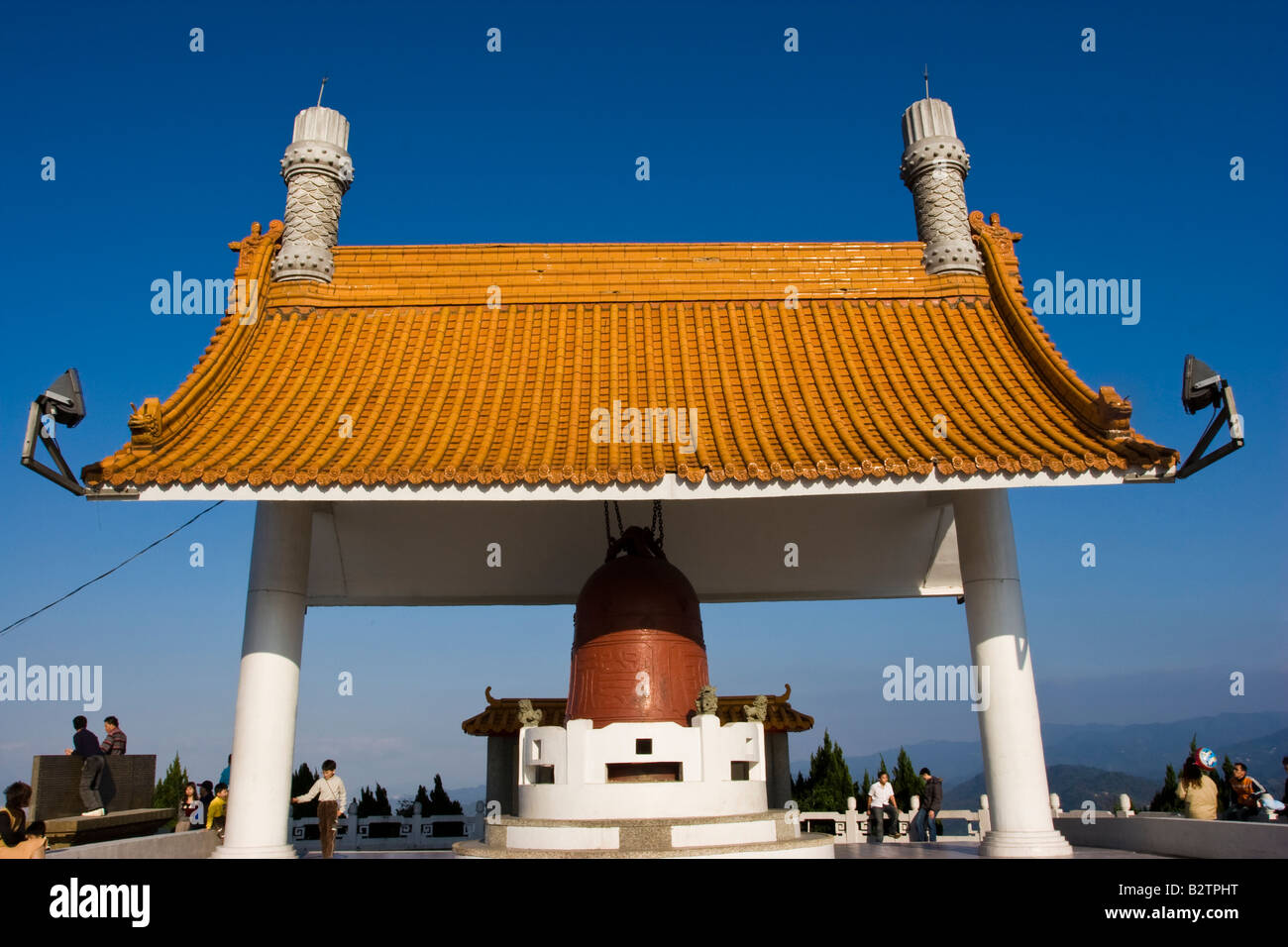 Large Buddhist bell in mountain park popular with tourists and daytrippers, Yuanshan Sanxia Taiwan Republic of China (ROC) Stock Photo