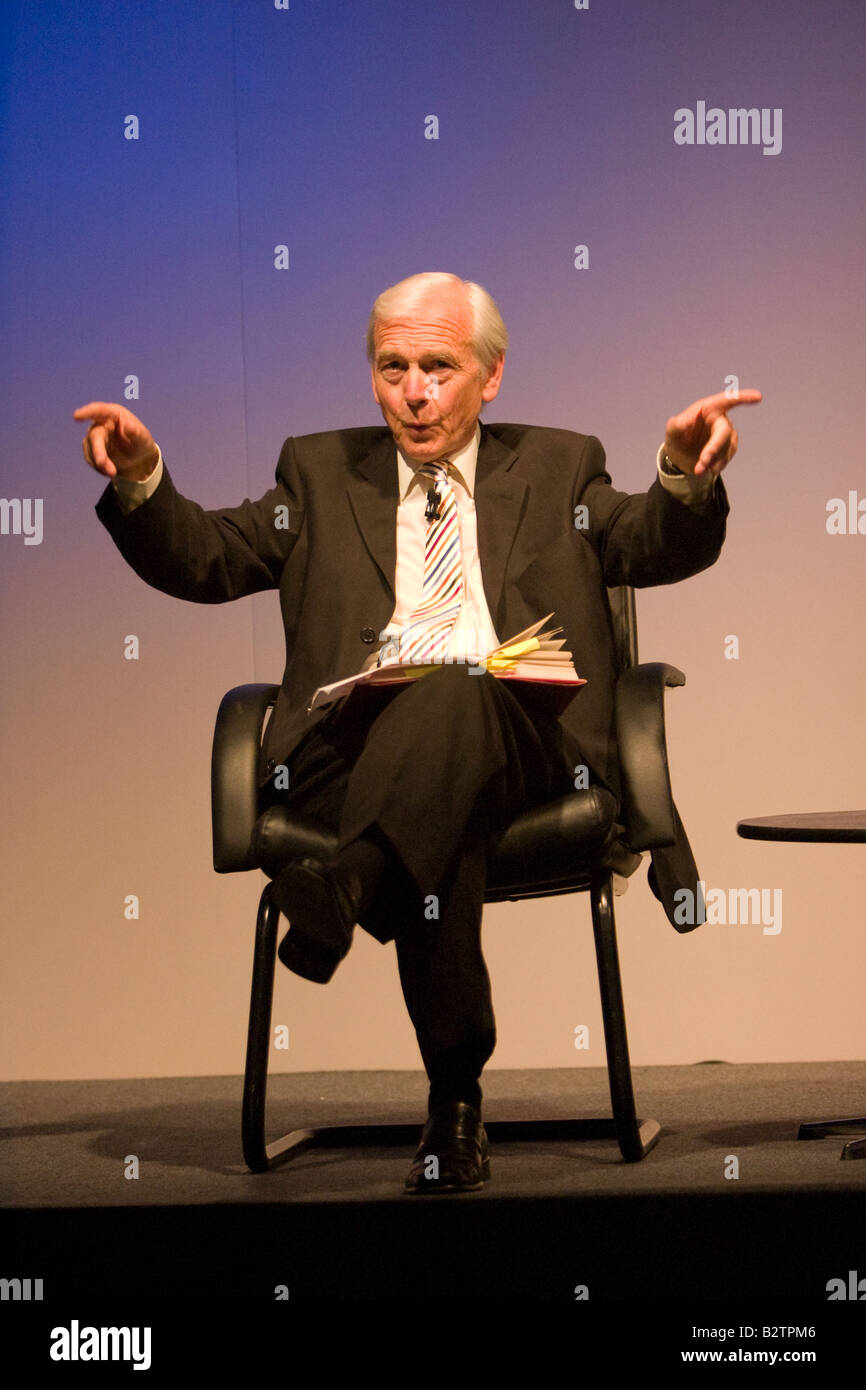 Broadcaster John Humphrys speaking at a trade conference Stock Photo
