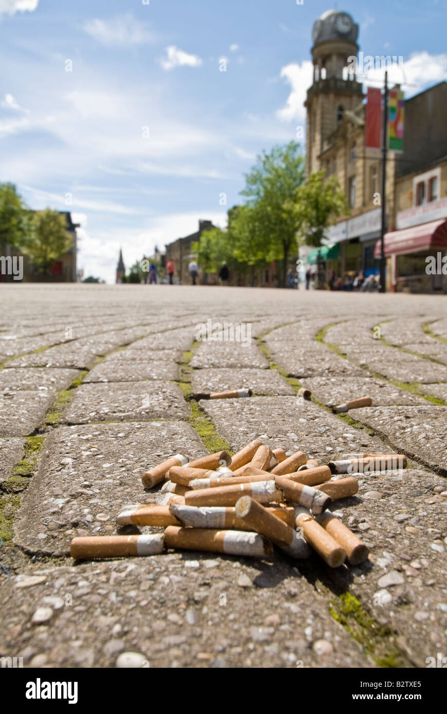 Cigarette Ends Stock Photos & Cigarette Ends Stock Images Alamy