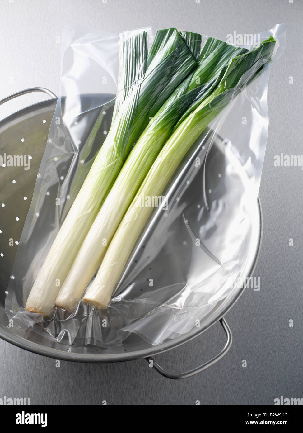 Vacuum packed hires stock photography and images Alamy