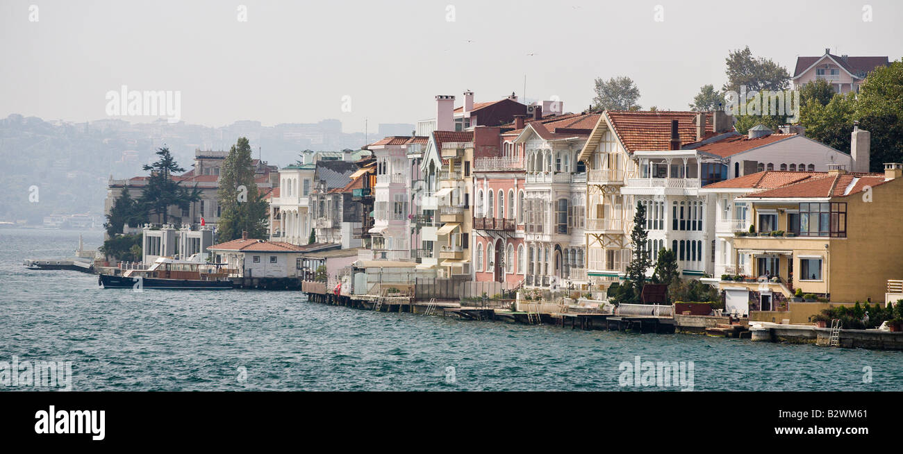 Summer Retreat. A community of upscale waterfront houses lines the Bosphorus in this quiet suburb of Istanbul Stock Photo