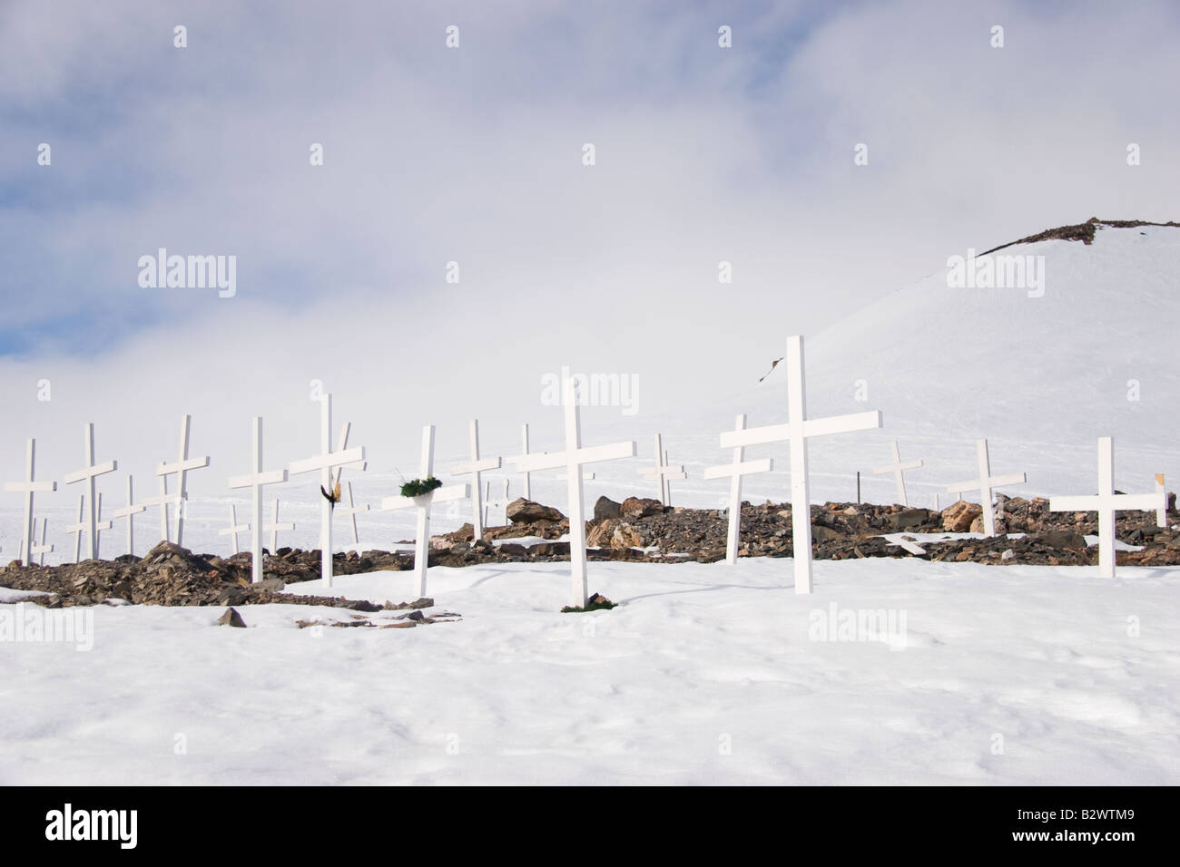 Graveyard in Ittoqqortoormiit, Scoresbysund, East Greenland Stock Photo