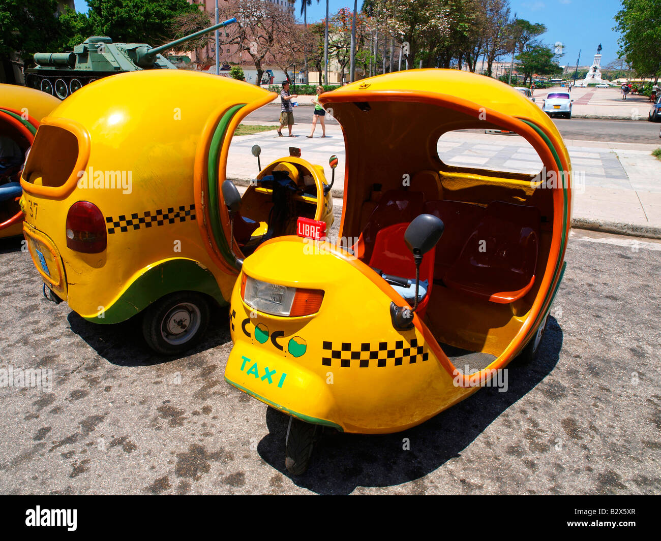 taxi hi-res stock photography and images - Alamy