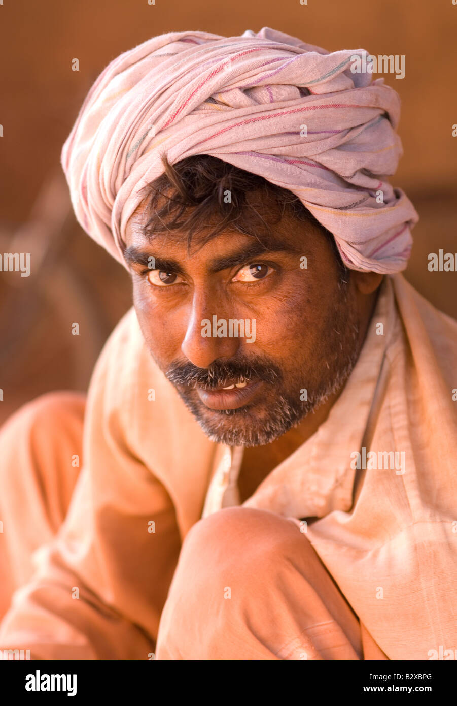 Portrait of worker at Agra Fort, Agra, Uttar Pradesh, India, Subcontinent, Asia Stock Photo
