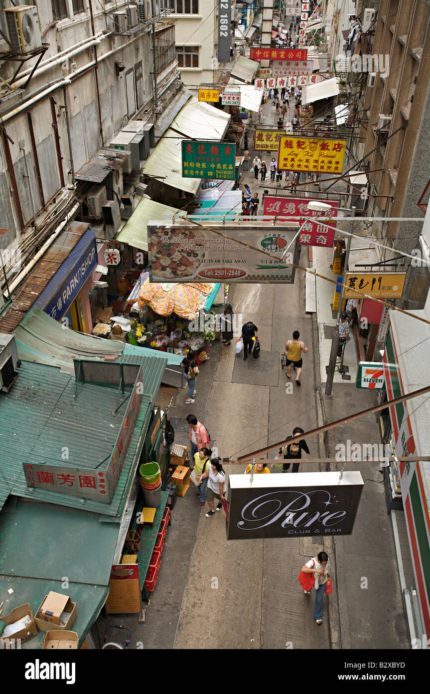 Hong kong street scene hi-res stock photography and images - Alamy