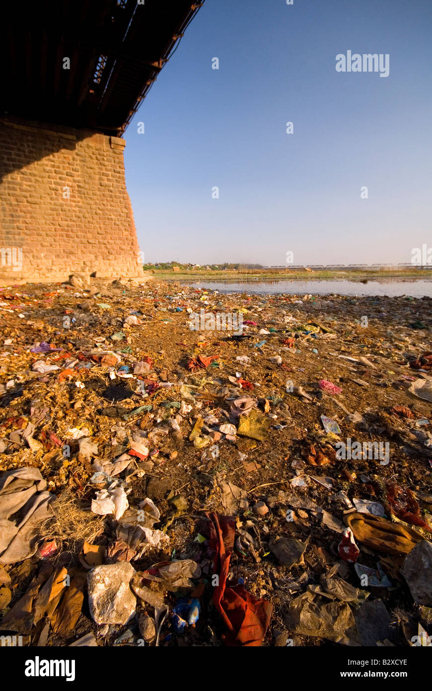 Yamuna river agra pollution hires stock photography and images Alamy