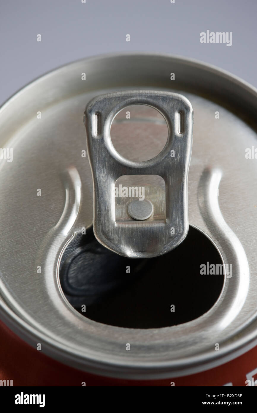 Ring Pull on Can Stock Photo Alamy
