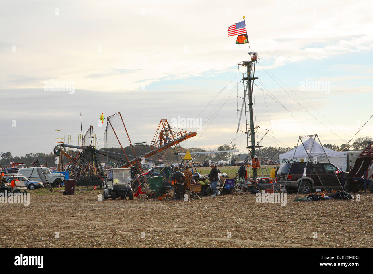 Group of pumpkin flinging machines with large catapult in foreground (Fibonacci - world record holder) with others behind Stock Photo