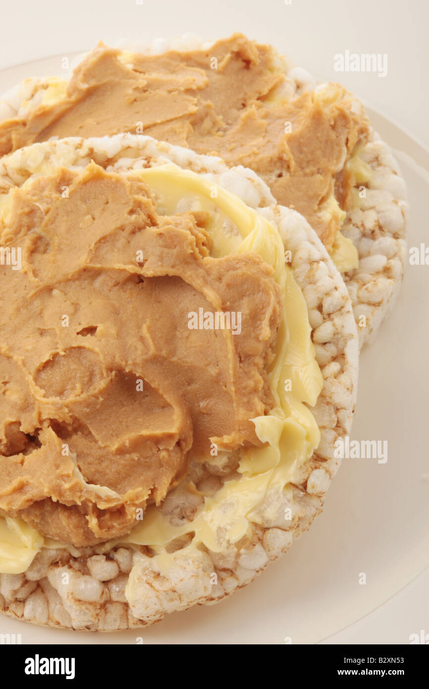 Rice Cakes with Peanut Butter Stock Photo Alamy