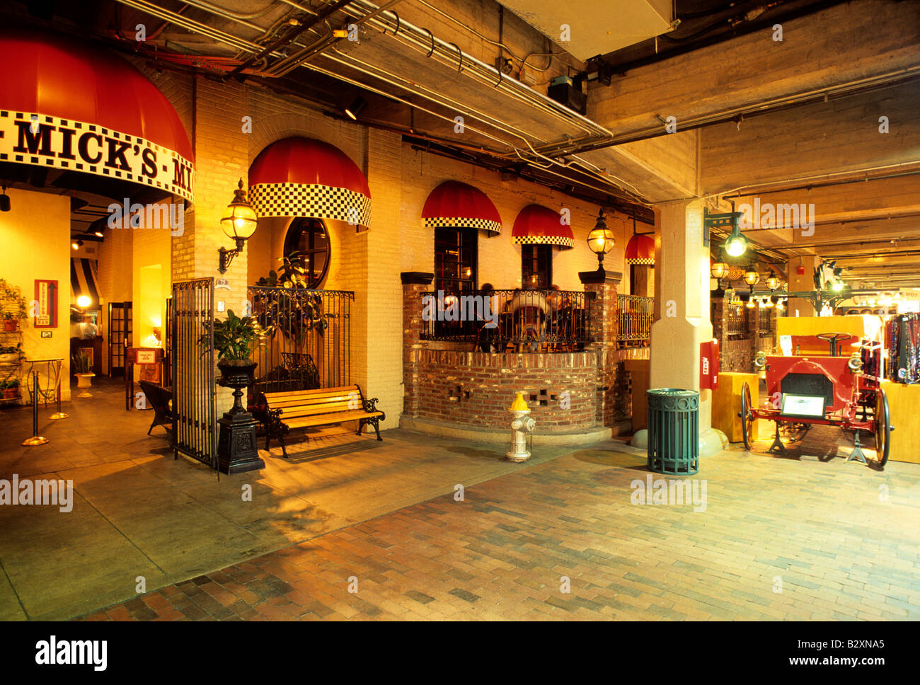 Micks restaurant hires stock photography and images Alamy